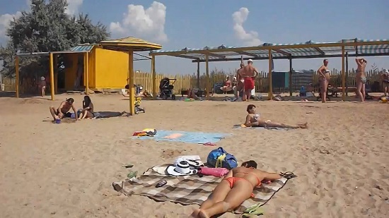 Пляж «Солнышко» и пляжи детских санаториев в Заозерном
